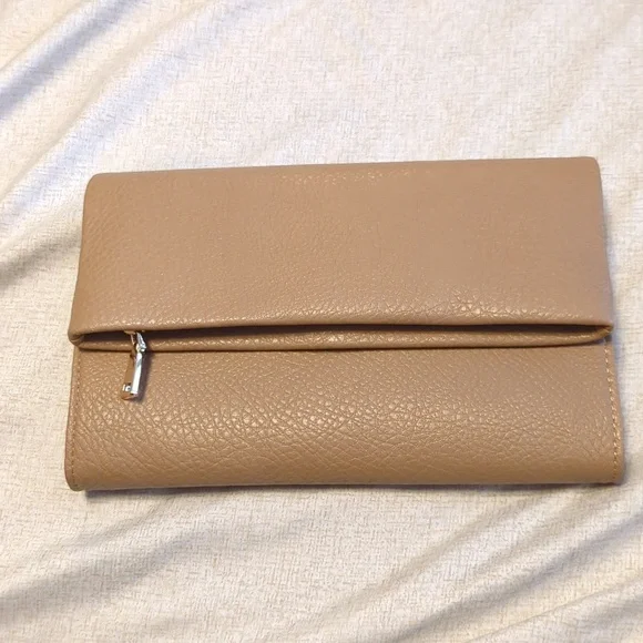 INC tan crossbody bag - Picture 1 of 7